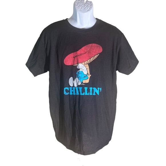 THE SMURFS "CHILLIN' Short Sleeve Black T-Shirt Large - Picture 1 of 5
